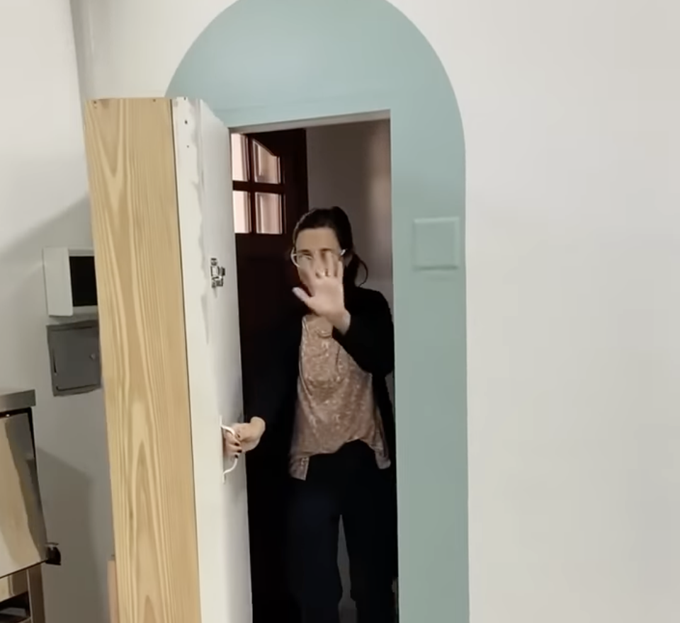 puerta-secreta-vinilo-diy